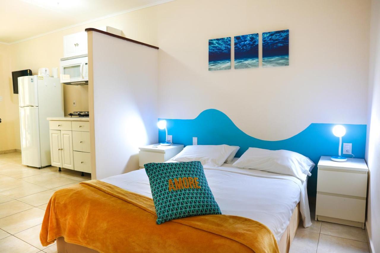 Aqua Viva Suites 克拉伦代克 外观 照片