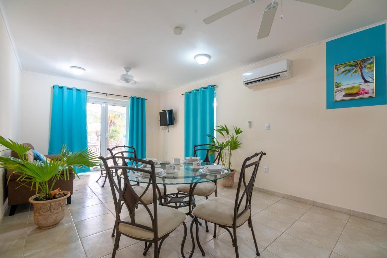 Aqua Viva Suites 克拉伦代克 外观 照片